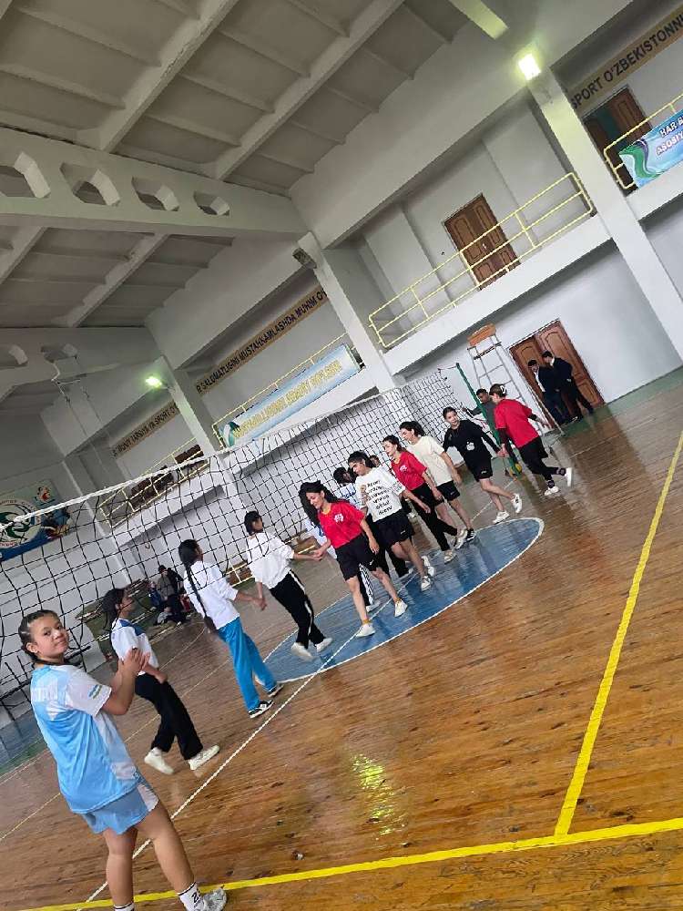 Спортнинг волейбол тури буйича мусобака утказилди.